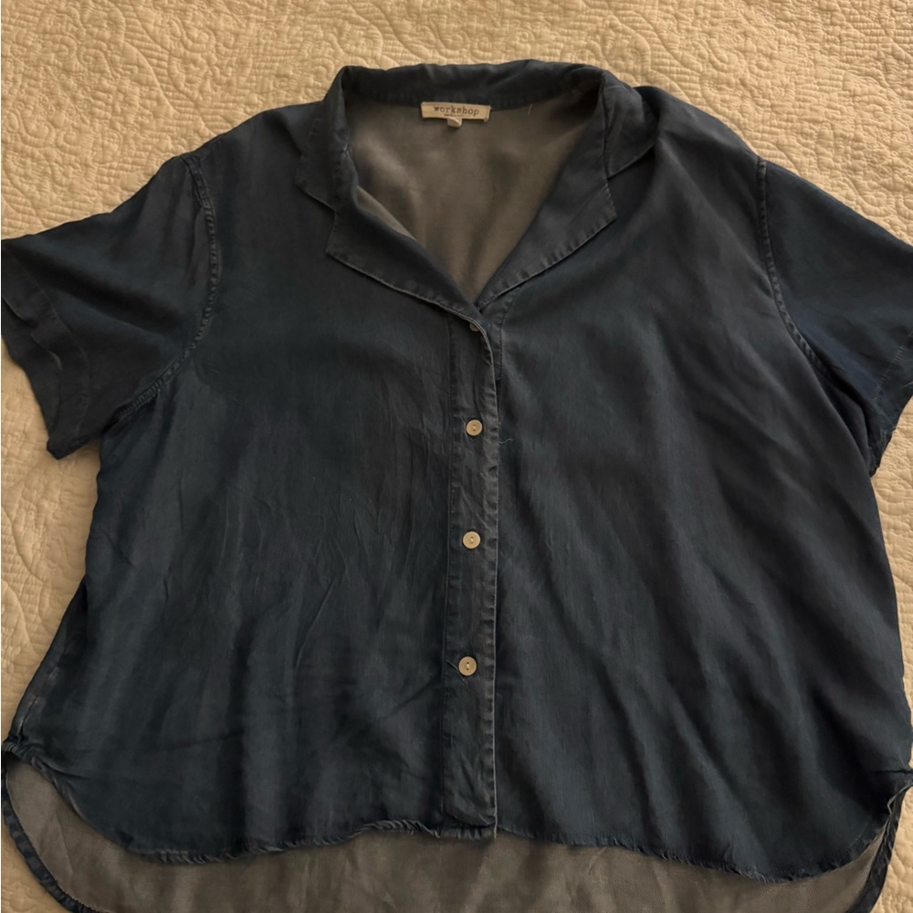 Women’s Blue Button-Up Top
